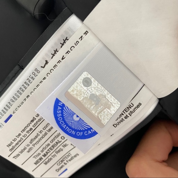 100% Authentic NWT Moncler Armoise Giubotto Jacket - Picture 16 of 16